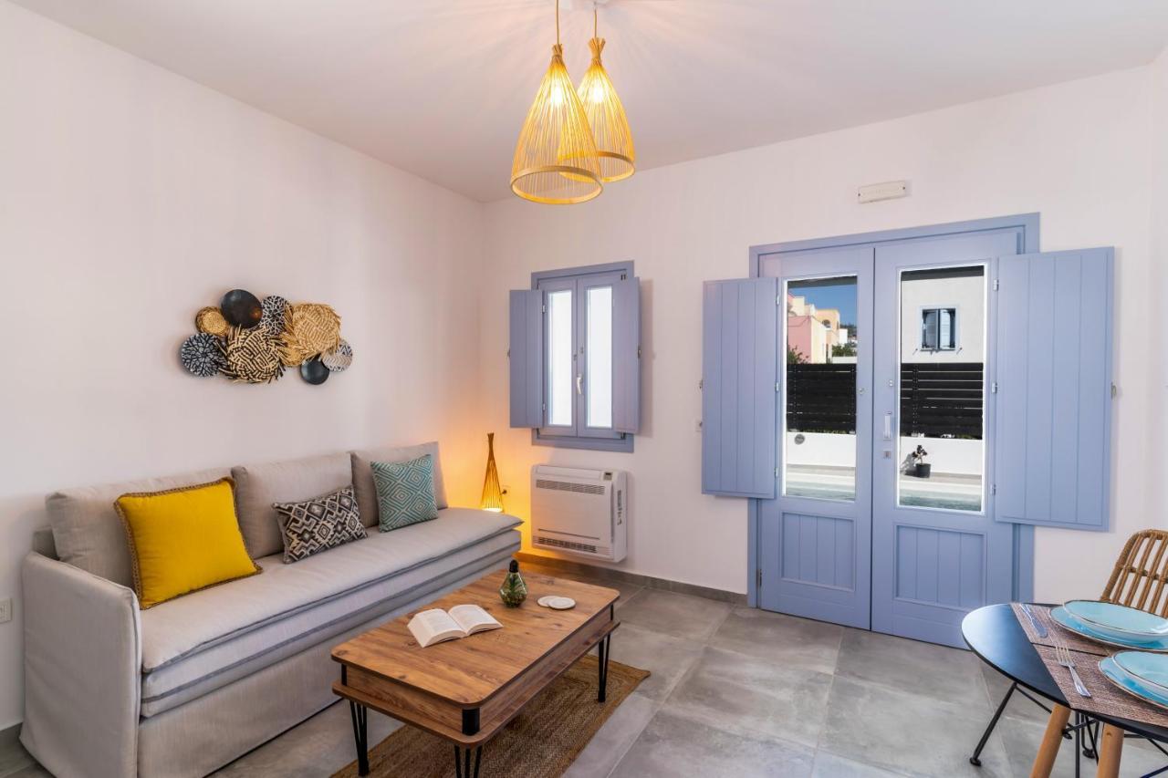 Santorossa Luxury Villas Emporio  Exterior photo
