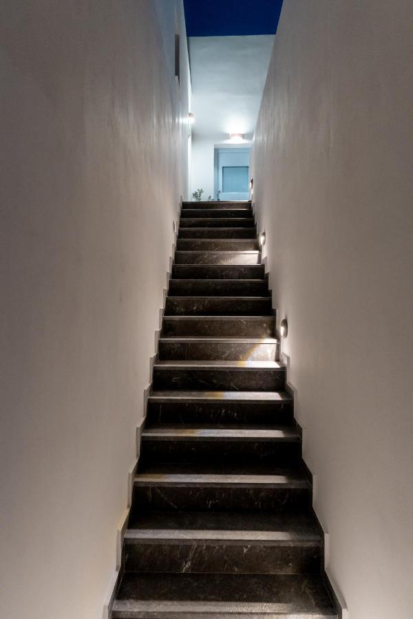 Santorossa Luxury Villas Emporio  Exterior photo
