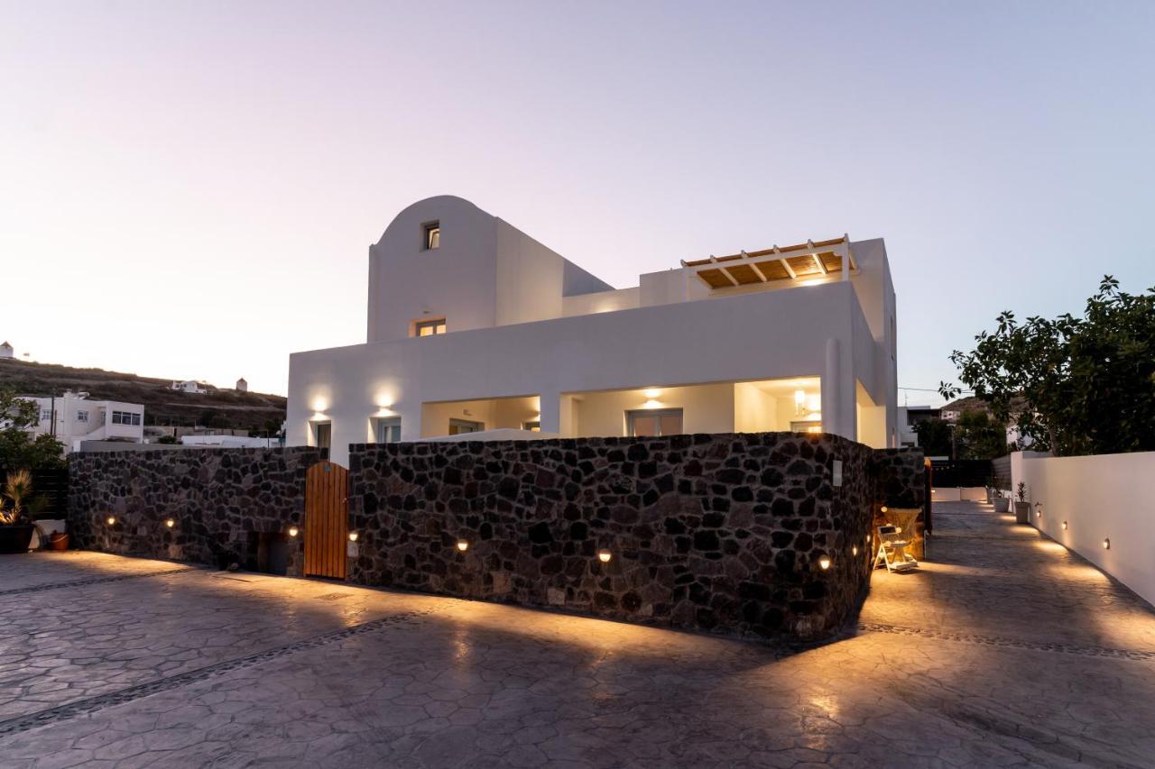 Santorossa Luxury Villas Emporio  Exterior photo