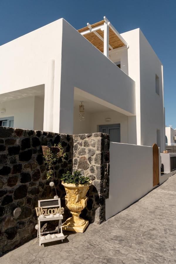 Santorossa Luxury Villas Emporio  Exterior photo