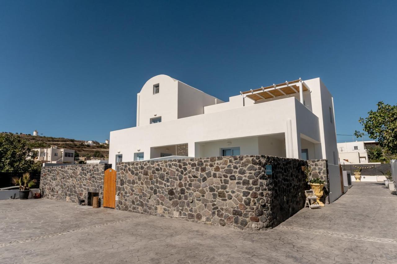 Santorossa Luxury Villas Emporio  Exterior photo