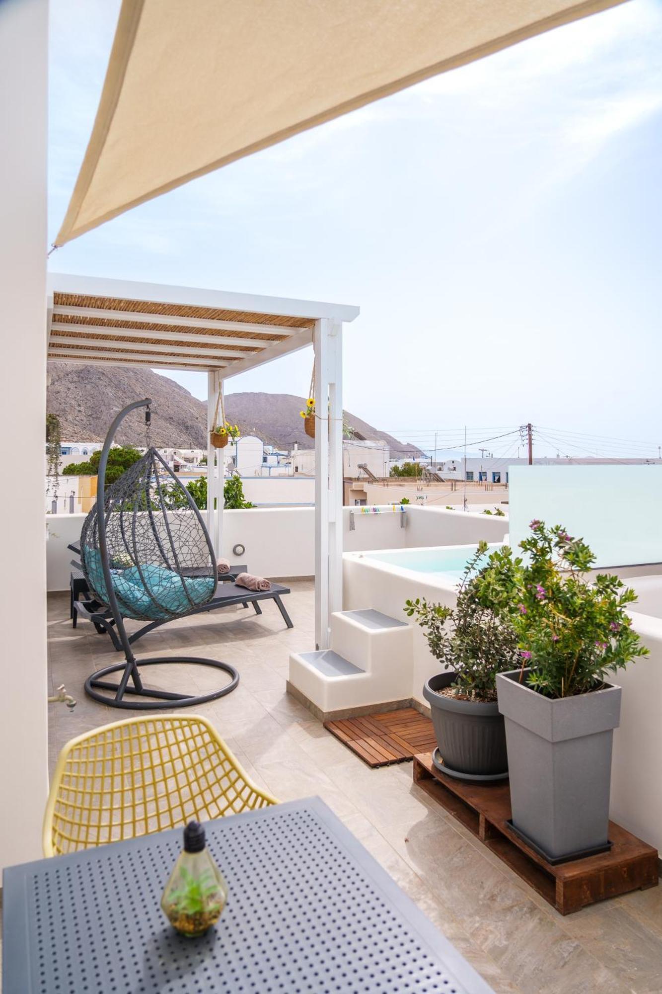 Santorossa Luxury Villas Emporio  Exterior photo