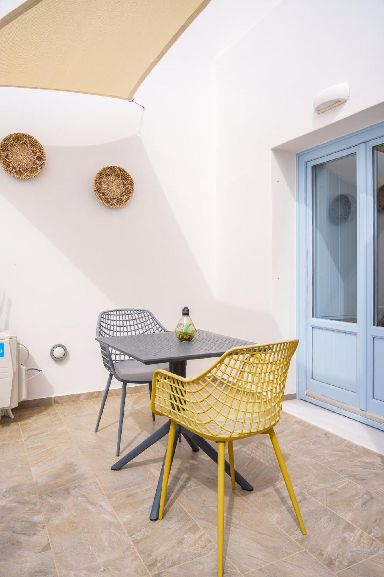 Santorossa Luxury Villas Emporio  Exterior photo